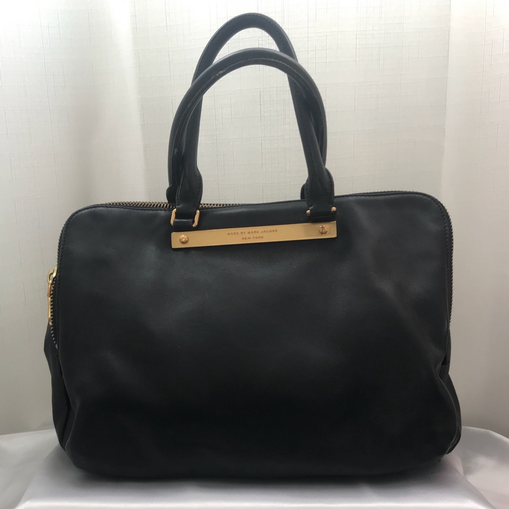 Black Leather Marc Jacobs Purse